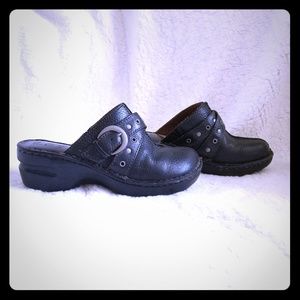 B.O.C Black Clogs